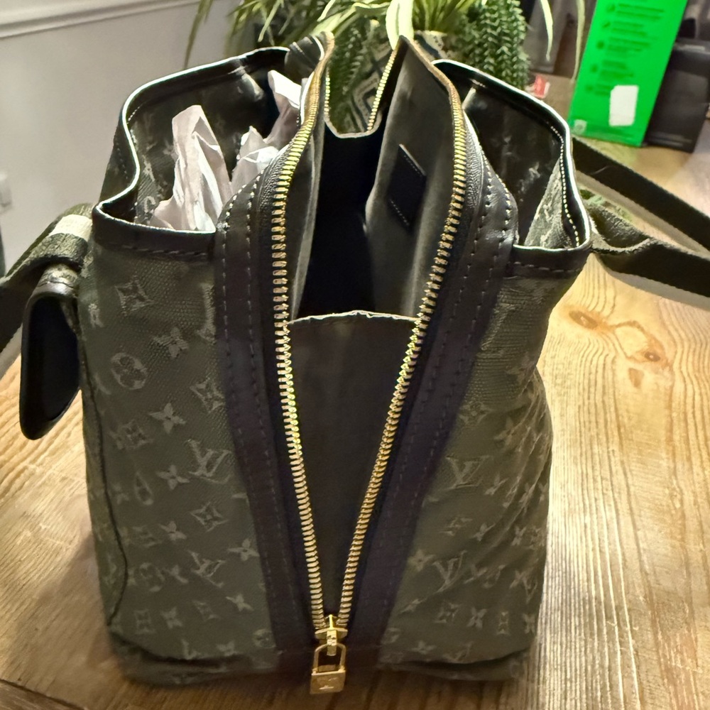 Louis Vuitton Monogram Top Handle Bag. EC! 👜 - Picture 15 of 16